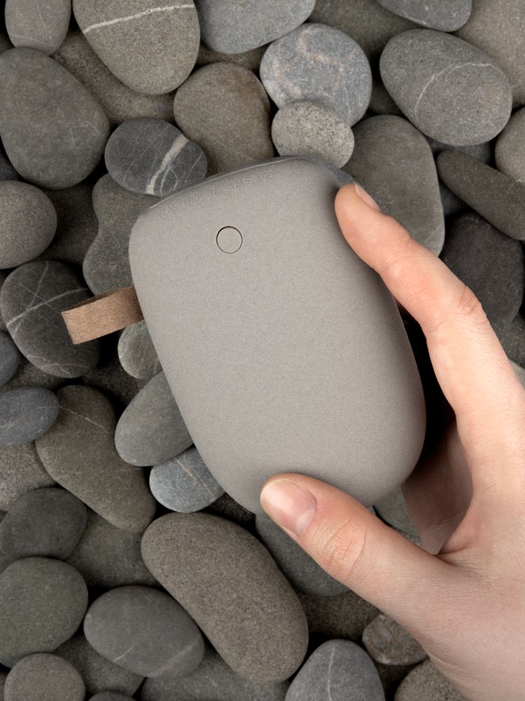 картинка Внешний аккумулятор Pebble 7800 мАч, серый от магазина Одежда+