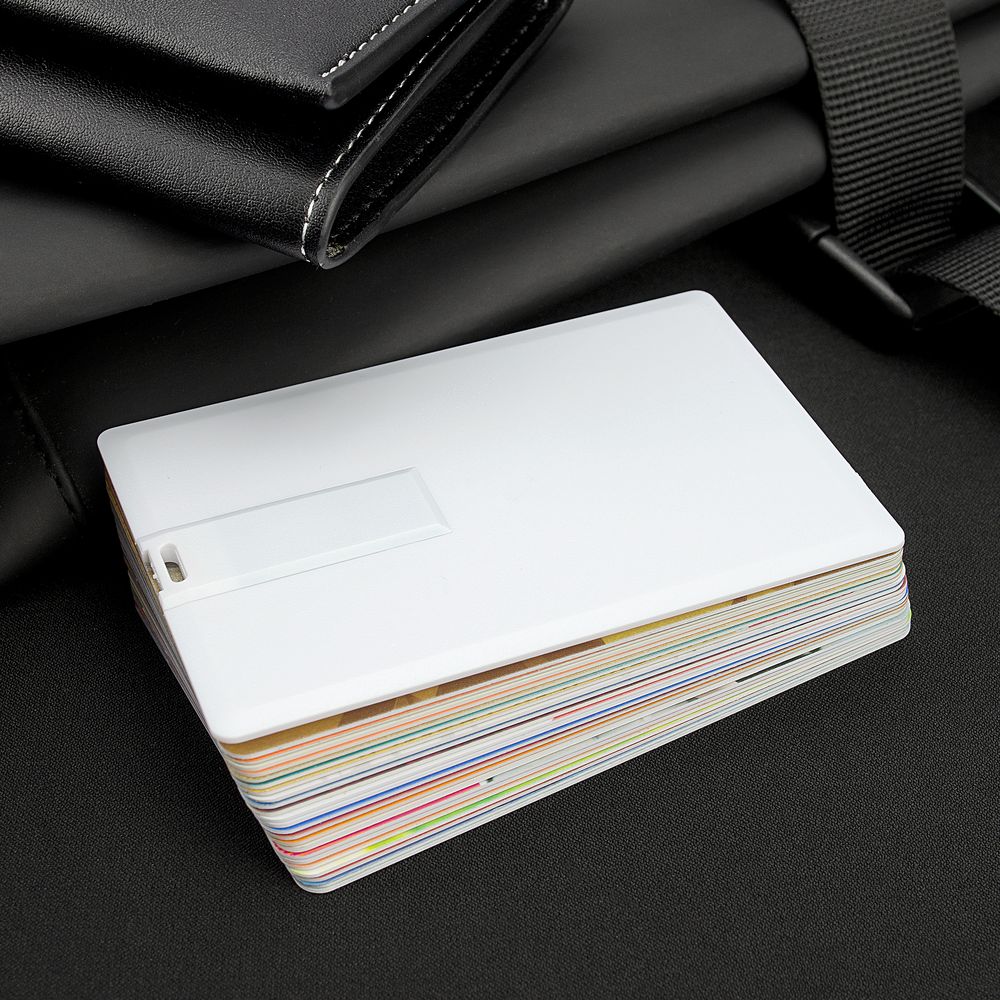 картинка Флешка Card, 16 Гб, белая от магазина Одежда+