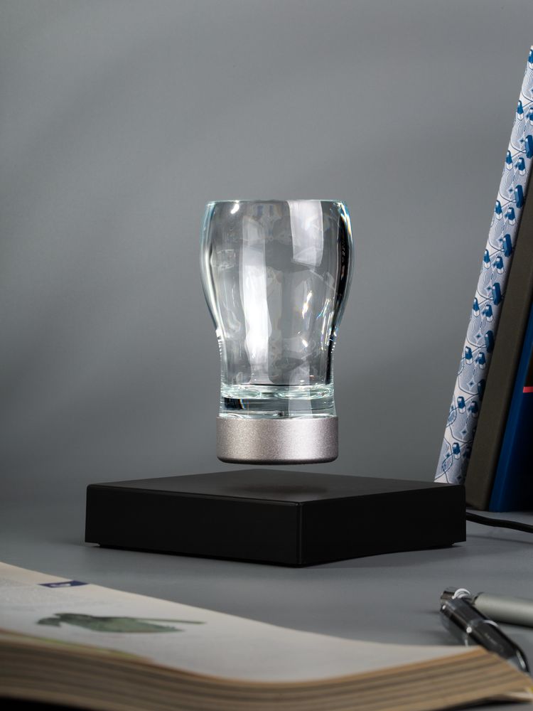 картинка Левитирующий стакан Leviglass от магазина Одежда+